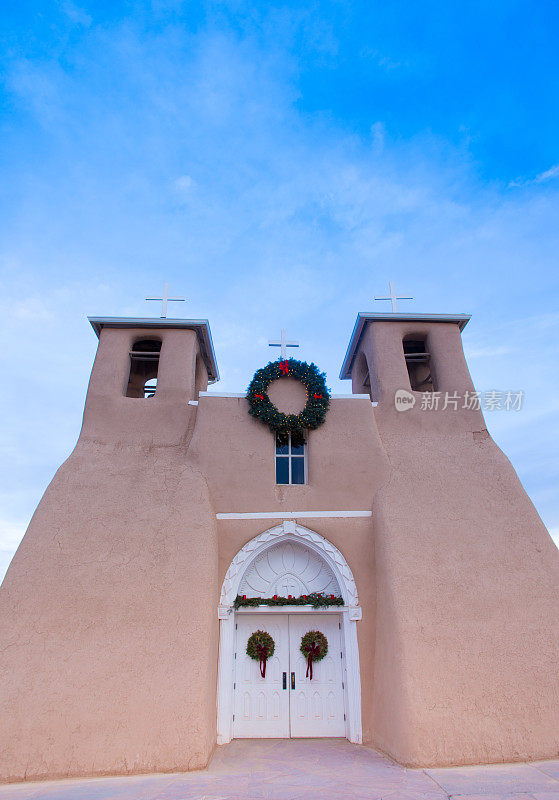 道os, NM:道os教堂正面